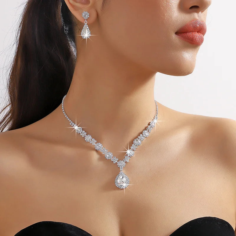 💎 Élégance Impériale Necklace and Earrings - Ruby Red & Zircon Crystal