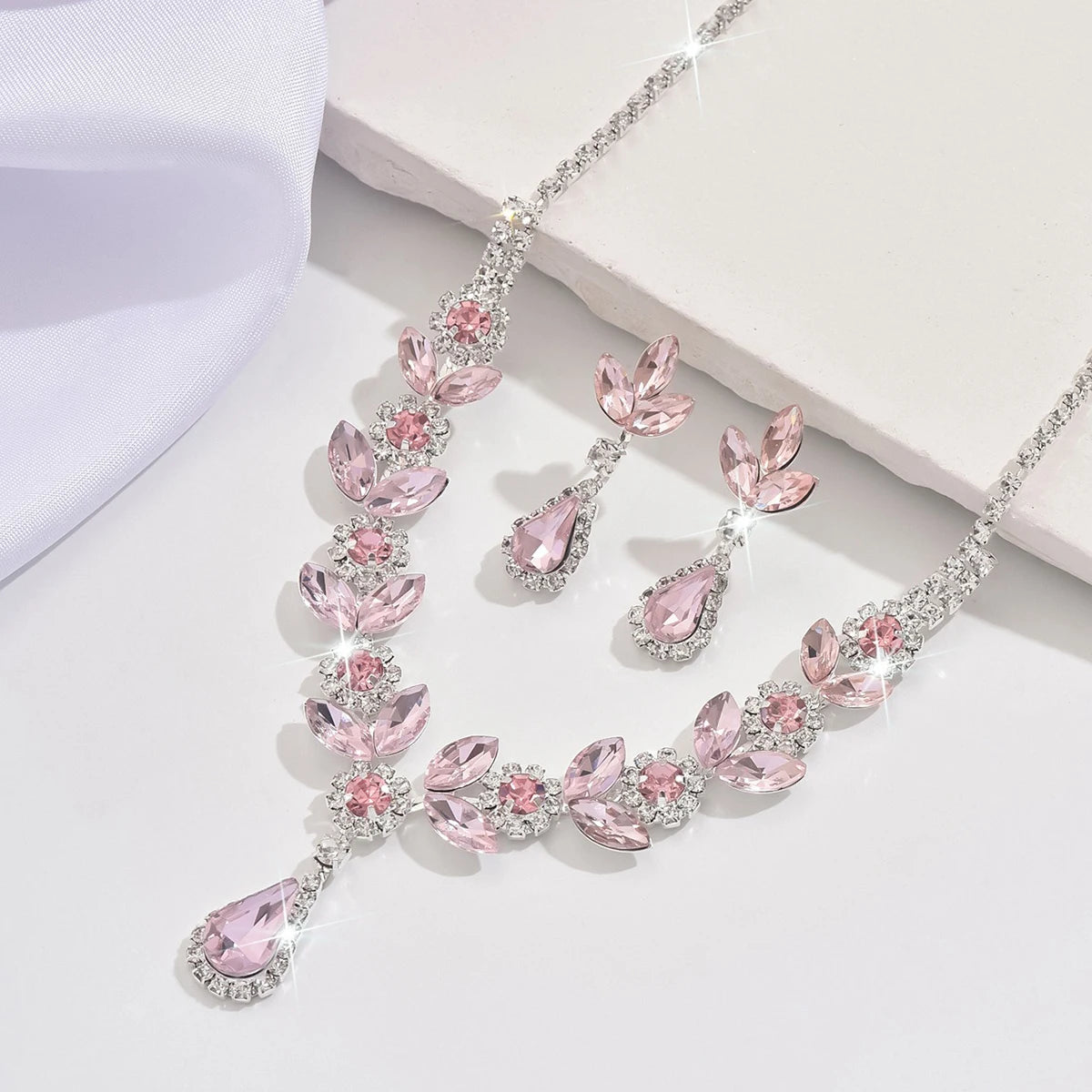 Elegant Gemstone Teardrop Jewelry Set – Necklace & Earrings for Women