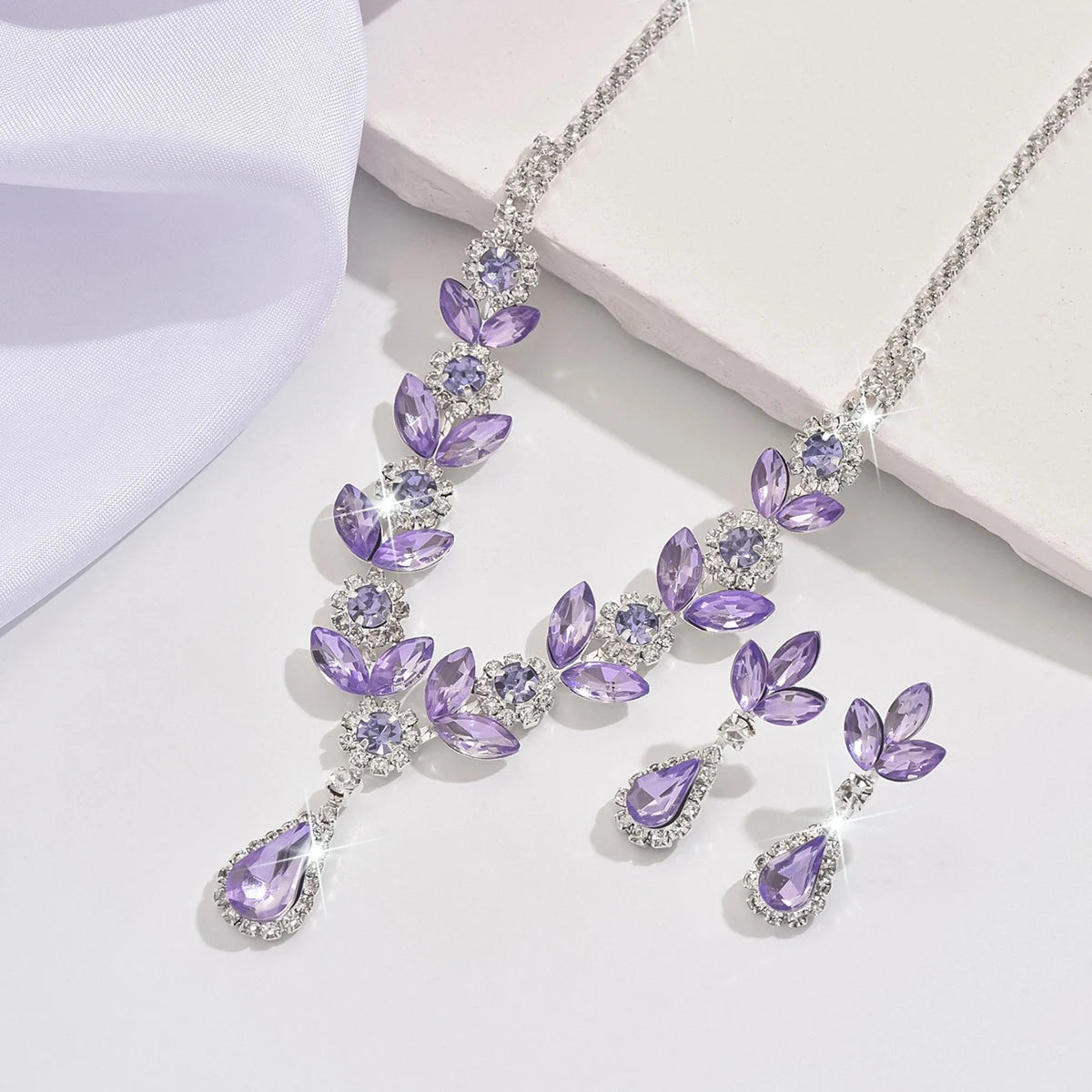 Elegant Gemstone Teardrop Jewelry Set – Necklace & Earrings for Women