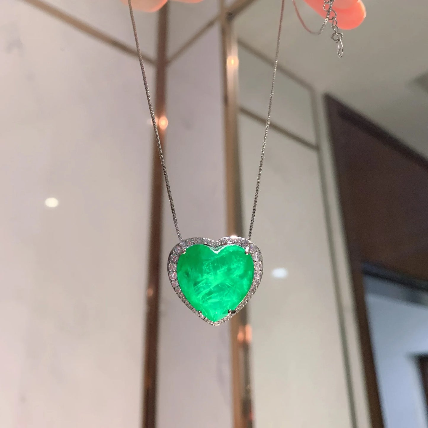 Paraiba Emerald Heart Crystal Pendant – Romantic Necklace for Women