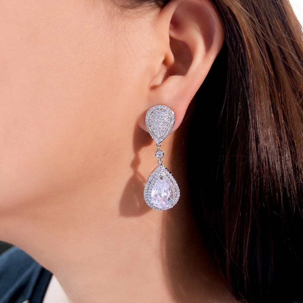Luxury Clip-On Teardrop Rhinestone Earrings – Elegant Crystal Jewelry for Wedding or Party
